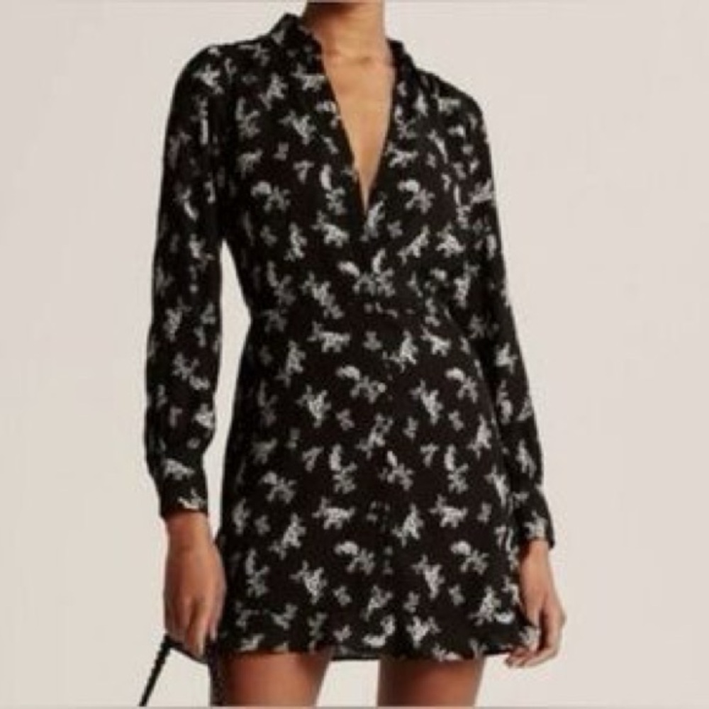 NWT Abercrombie & Fitch Black Floral Mini Shirt Dress Long Sleeve Size XS y2k
